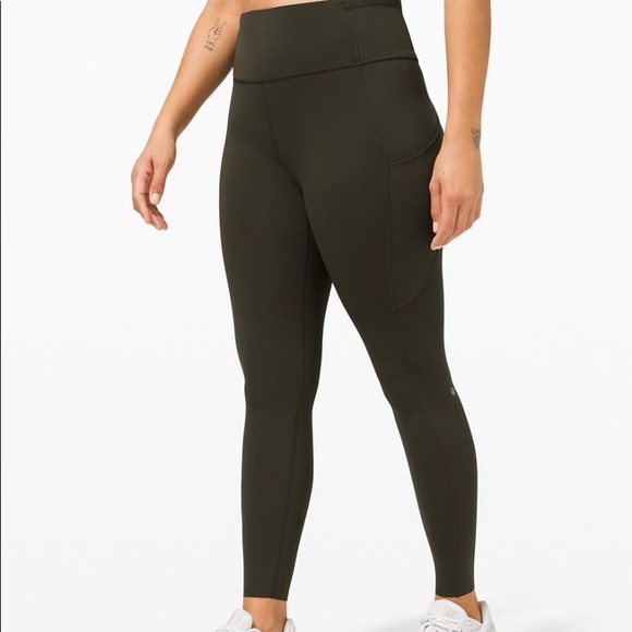 Lululemon Fast and Free High Rise Tight - Picture 1 of 3